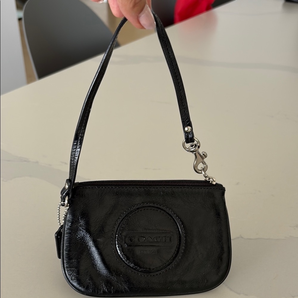 COACH Wristlet black classic learher